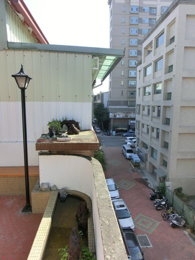 Tainan Travel Inn - Chenggong Univ. Экстерьер фото